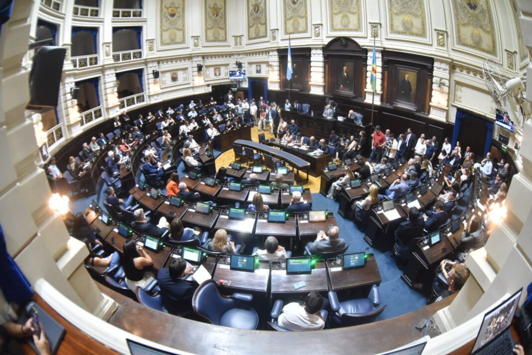 El proyecto de Axel Kicillof para regular el registro de Registro de Deudores Alimentarios Morosos quedó en condiciones de ser tratado en Diputados.