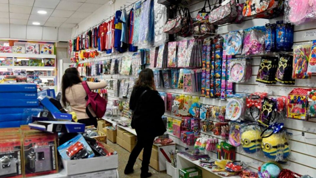 La CAME las ventas minoristas pymes registraron una mejora del 24% interanual en febrero pero no logra compensar las fuertes pérdidas del 2024.