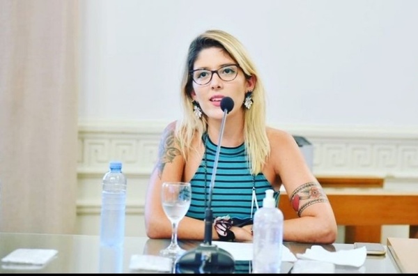 La abogada María Paz Bertero, destacó el impacto positivo de esta medida en el Fuero Familiar y subrayó que permitirá evitar demoras en los procesos judiciales.