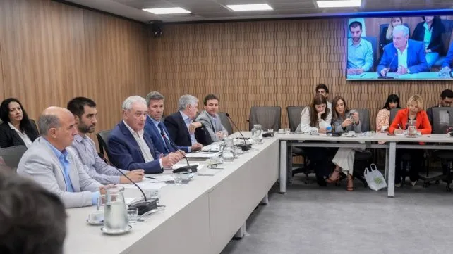 El presidente de la comisión de Agricultura y Ganadería, Atilio Benedetti, pide "ponerle techo al flagelo de las retenciones"
