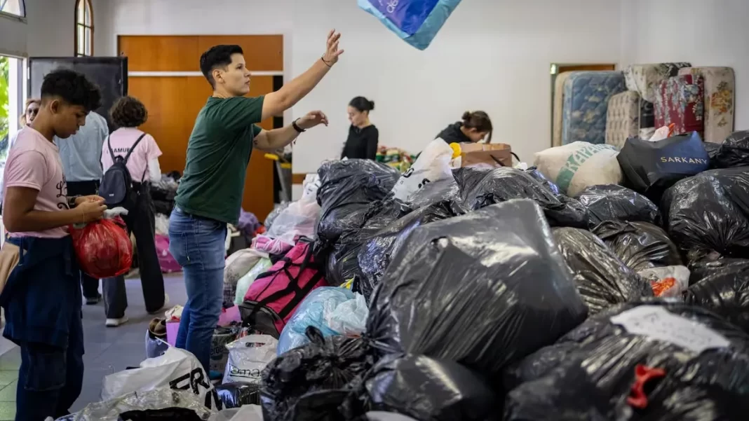 Colegios de profesiones bonaerenses y entidades deportivas iniciaron una campaña solidaria para los damnificados de Bahía Blanca.