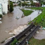 El Municipio de Avellaneda donará $1.000 millones para los afectados por el temporal en Bahía Blanca El municipio de Avellaneda anunció que donará $1.000 millones a Bahía Blanca para colaborar con la reconstrucción de la ciudad.