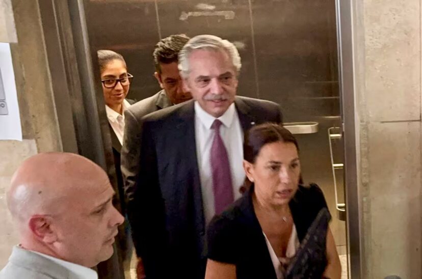 Alberto Fernández se presentó a indagatoria, pero en la causa que investiga la violencia de género contra Fabiola Yáñez.