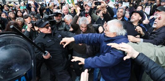 La ONU pidió que las autoridades argentinas investiguen el accionar de las fuerzas de seguridad tras la agresión que sufrió Pablo Grillo.