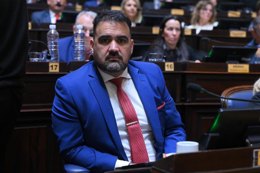 La oposición de la Legislatura bonaernese le exige a Kicillof que de a conocer el cronograma electoral completo y que deje de especular.