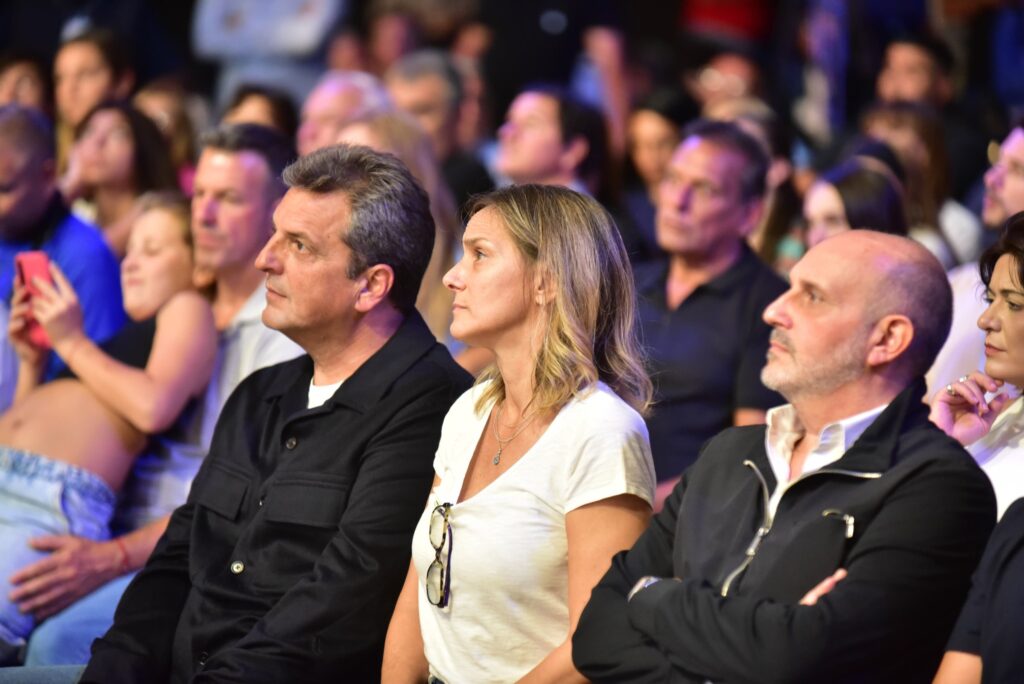 El Frente Renovador llevó a cabo su Congreso, donde reafirmó su compromiso con la unidad del frente popular y delineó su estrategia electoral.