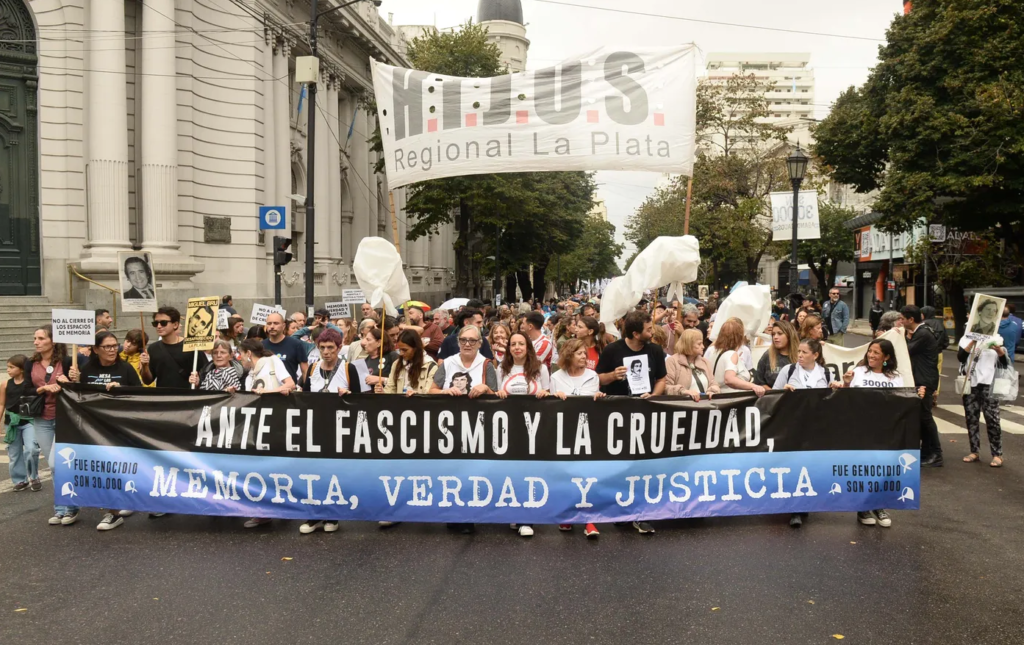 La marcha 24 de marzo es convocada para las 15 y 17 horas, por los diferentes organismos de derechos humanos y espacios políticos.