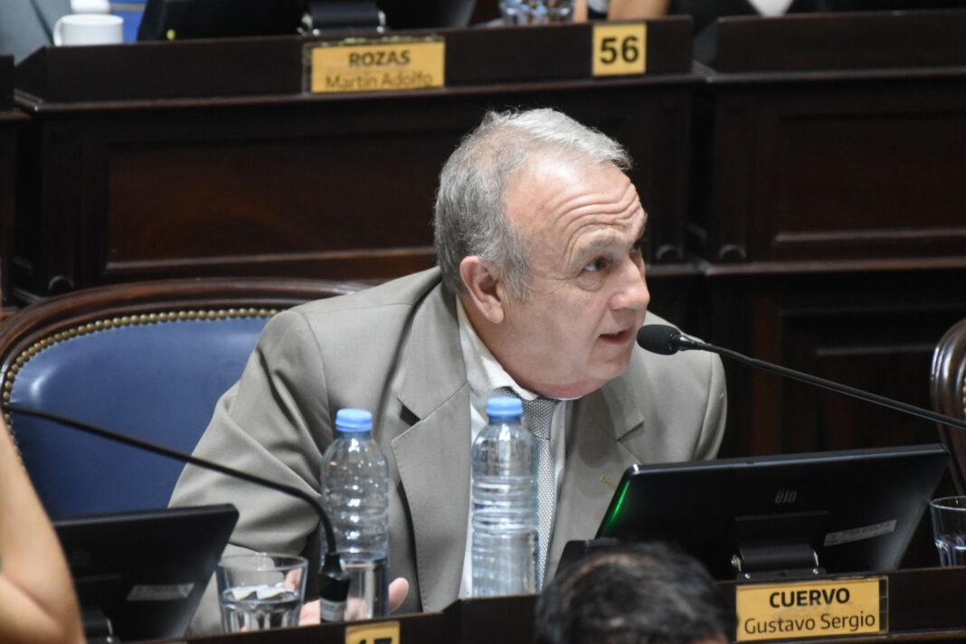 El diputado Gustavo Cuervo ingresó un proyecto de ley para modificar la ley 5.109 con el objetivo de implementar el desdoblamiento electoral.