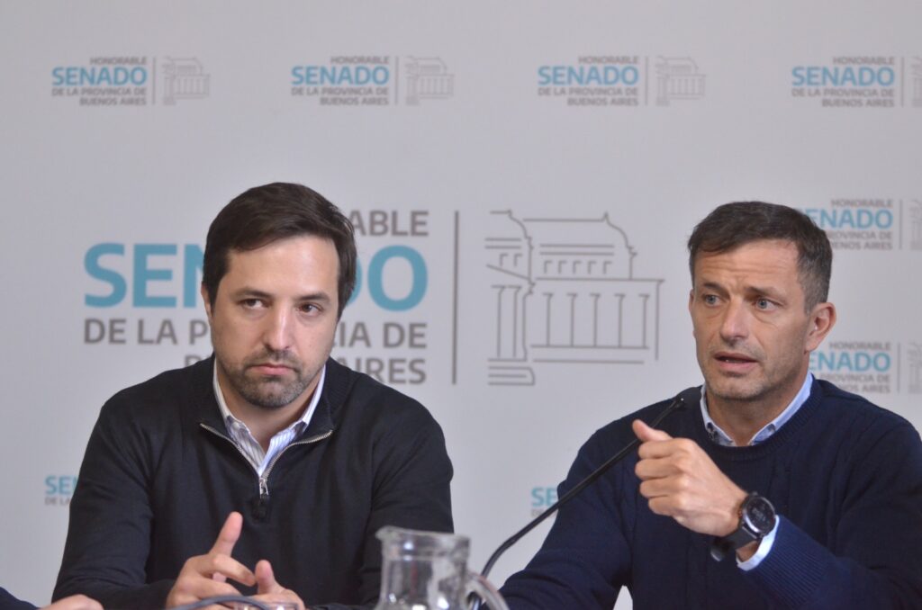 Diputados opositores reclamaron la presencia de Kreplak en la comisión para que explique la situación del IOMA.