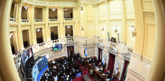El lunes finalizará el congelamiento de las dietas de los senadores nacionales, lo que podría elevar sus ingresos brutos a más de $9 millones.