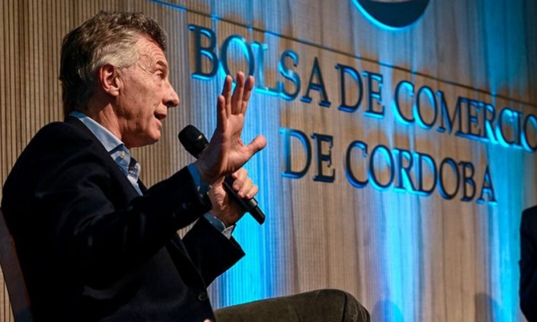 El ex presidente Mauricio Macri desestimó la posibilidad de ser candidato este año y volvió a criticar la falta de institucionalidad de la gestión libertaria.