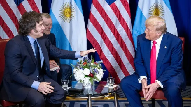 El presidente Javier Milei con el presidente norteamericano Donald Trump. 