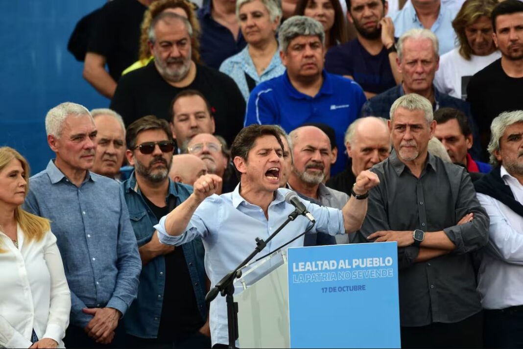 En medio de la feroz interna pejotista por el desdoblamiento y la suspensión de las PASO, el gobernador Axel Kicillof encabeza un acto en La Plata. Todos los detalles de la agenda.