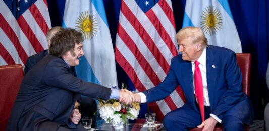 En una nueva señal de apoyo estadounidense, arriba la próxima semana, el jefe del Comando Sur, el almirante Alvin Halsey, para reunirse con las Fuerzas Armadas.