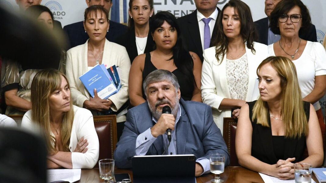 UxP debate el futuro de los pliegos de Lijo y García-Mansilla en una reunión clave en el Senado.