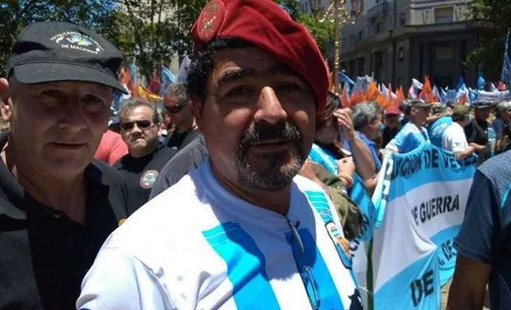 El presidente de la Confederación Nacional de Combatientes de Malvinas, Ramón Robles, denunció penalmente a Milei.