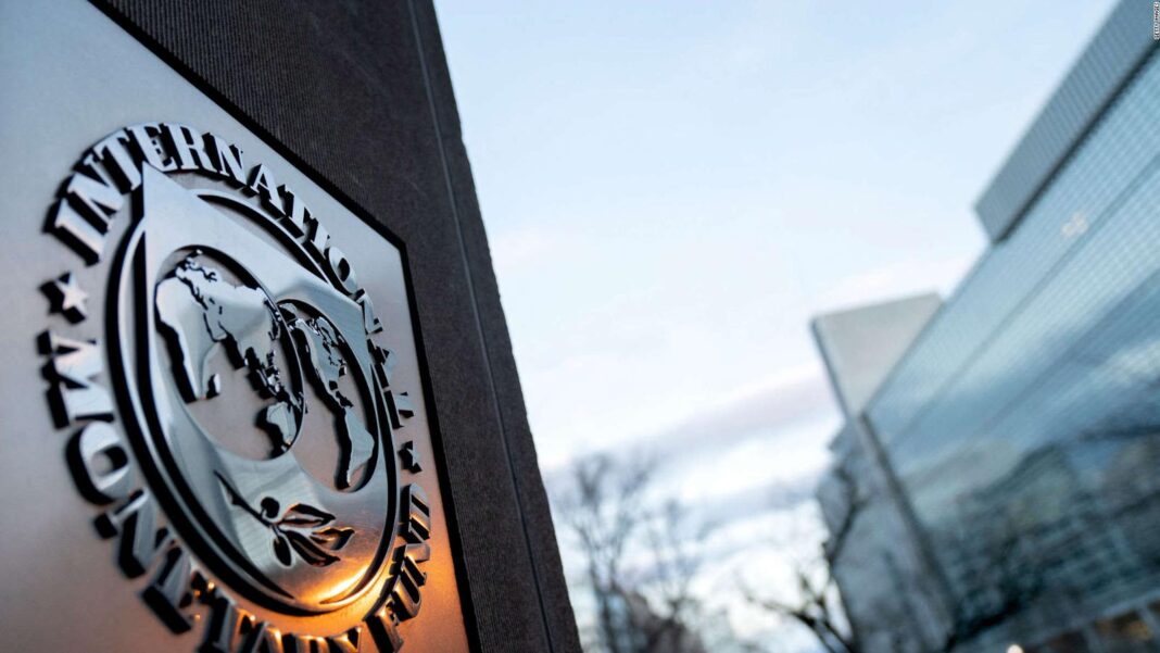 El directorio del FMI no logró un consenso sobre un primer desembolso que abarque entre el 40 y el 50% del préstamo total con Argentina.