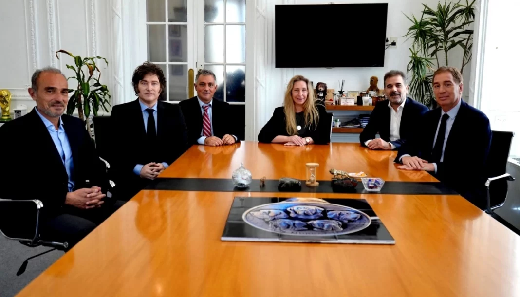 Los armadores territoriales, Sebastián Pareja y Cristián Ritondo, reflotaron la posibilidad de que el PRO y La Libertad Avanza compitan unidos en la provincia de Buenos Aires.