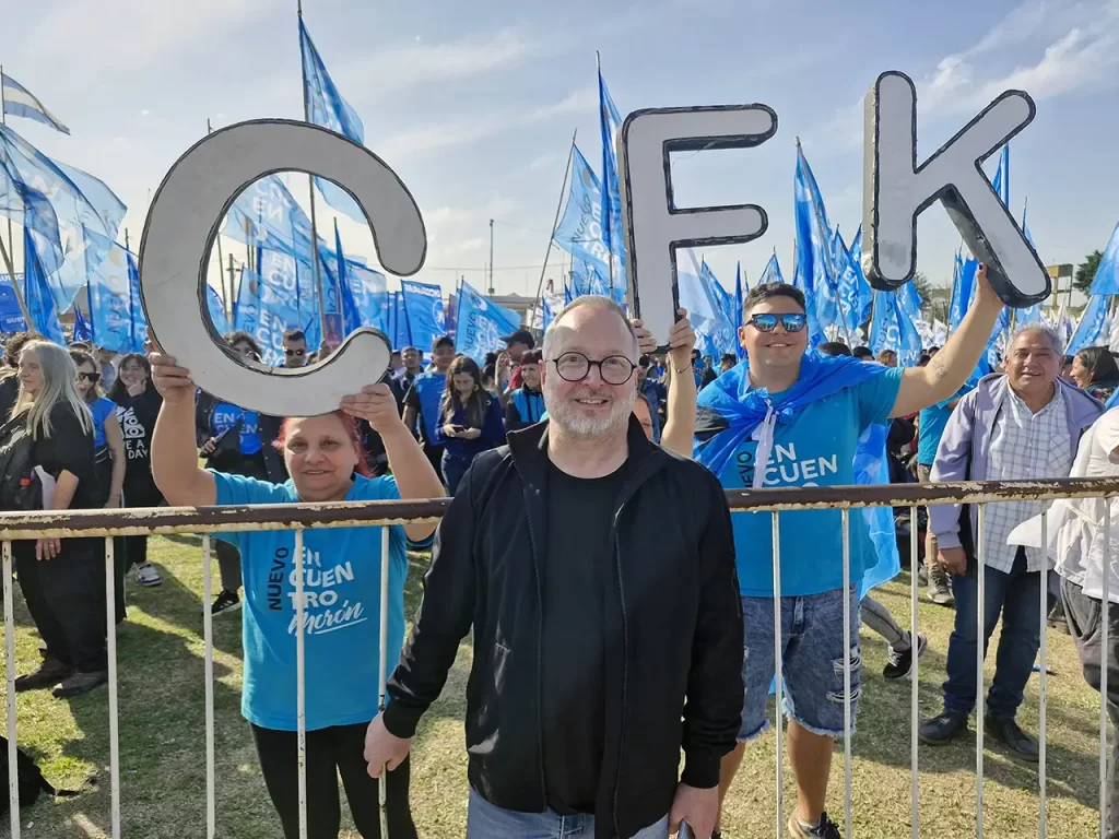 Desde Nuevo Encuentro, bajo las ordenes de Sabatella, acusan "persecución política" por parte de su ex referente, Lucas Ghi.