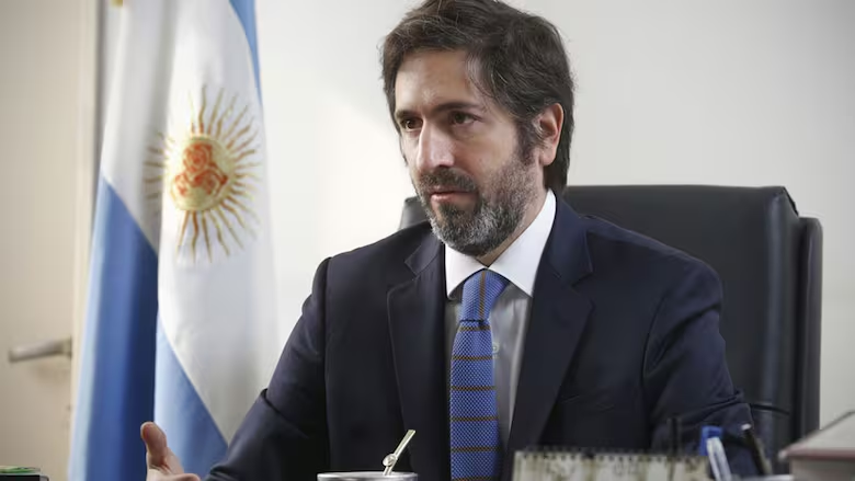 Sebastián Casanello asumió el control del Juzgado Federal 11 e impusó una nueva inhibición de bienes a Alberto Fernández.