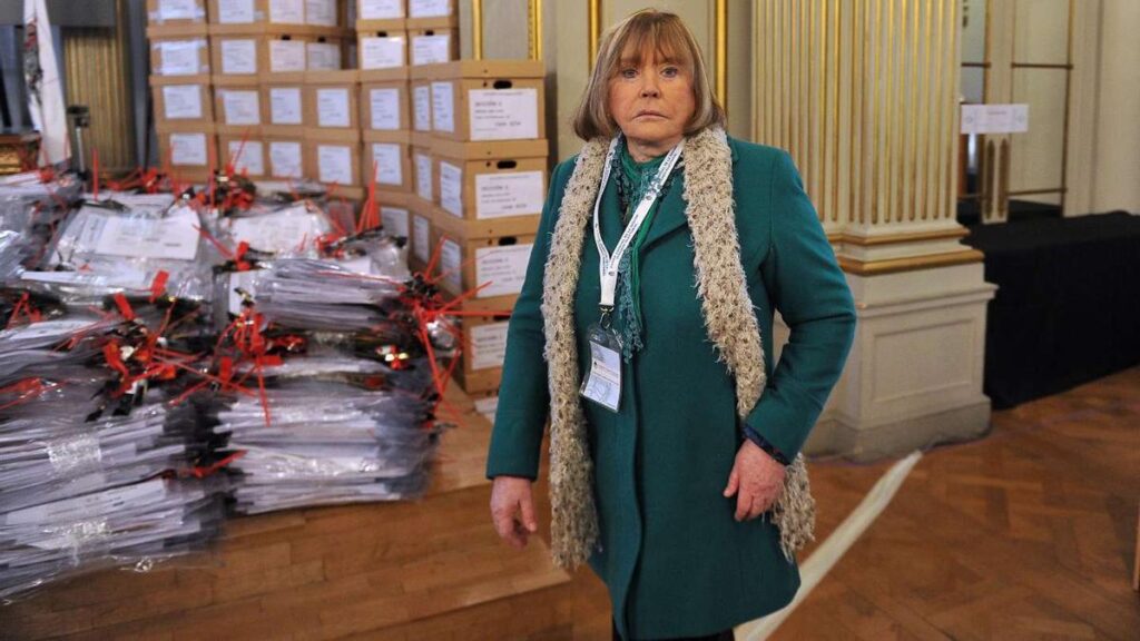 $LIBRA: la causa que investiga a los Milei y su entorno fue unificada en los tribunales de Retiro, bajo la intervención de la jueza María Servini y el fiscal Eduardo Taiano.