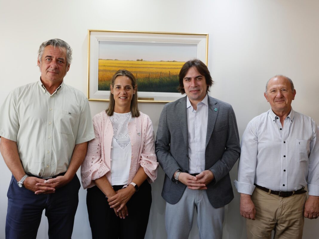 Desde la Mesa de Enlace y la agroindustria respaldaron la eliminación del cepo y advirtieron que puede impulsar inversiones y exportaciones.