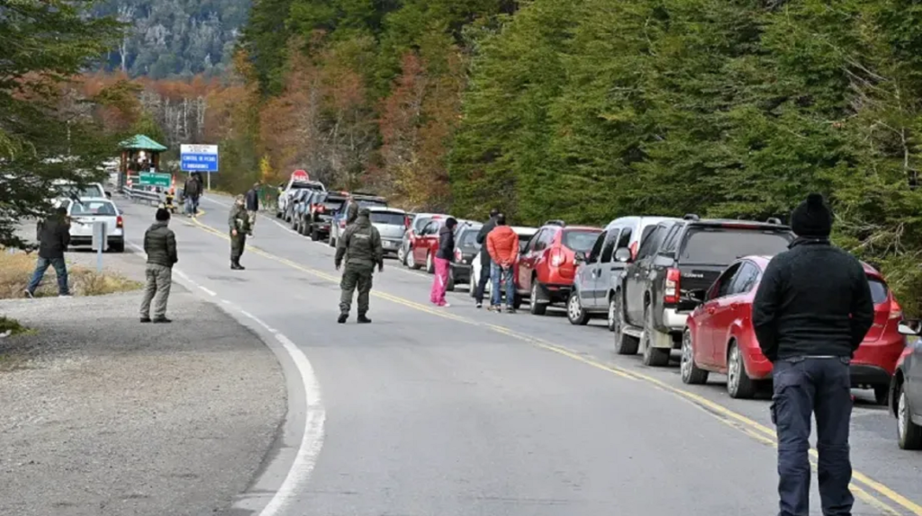 Paro nacional de Aduana: por el momento, las protestas no afectarán el turismo internacional de pasajeros y también quedarán exceptuadas las operaciones vinculadas a emergencias humanitarias o de salud pública.