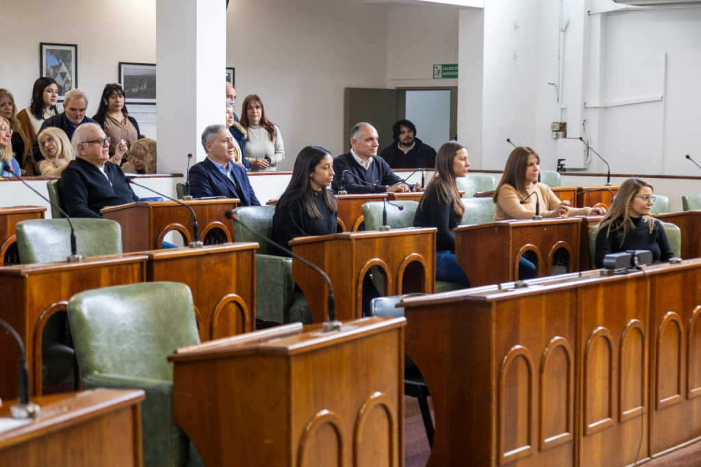 Los concejales de Acción Vecinal San Isidro es Distinto presentó un proyecto de decreto para convocar a una sesión especial de interpelación al intendente Ramón Lanús.
