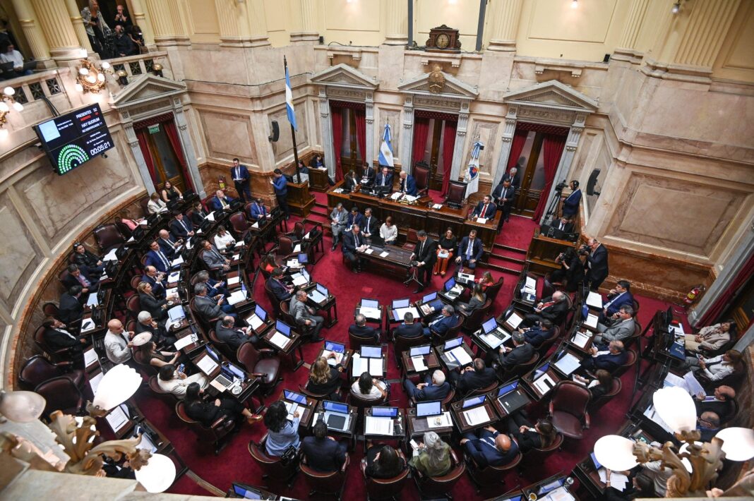 En el Congreso, Diputados busca alcanzar el quorum para interpelar a funcionarios y el Senado realiza una nueva reunión de Labor Parlamentaria.