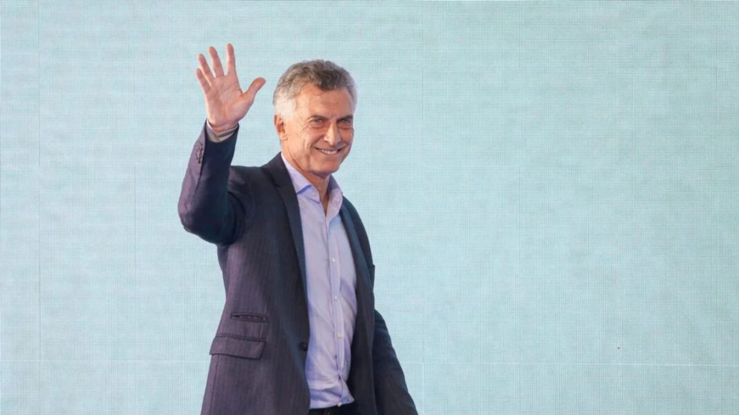 El expresidente Mauricio Macri reavivó la interna del PRO y tensó el vínculo con Javier Milei al asegurar que “los dirigentes que tenían precio ya fueron comprados”.