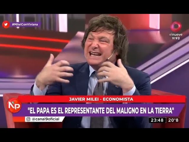 En noviembre de 2020, Milei trató de "imbécil" al papa Francisco.