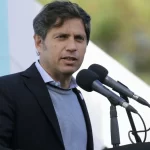 Kicillof responsabilizó a Milei de boicotear la instalación de la planta de GNL en Bahía Blanca El gobernador bonaerense, Axel Kicillof, cruzó este lunes al presidente Javier Milei, a quien acusó de boicotear la instalación de la planta de GNL en el país, “movido por el odio”.