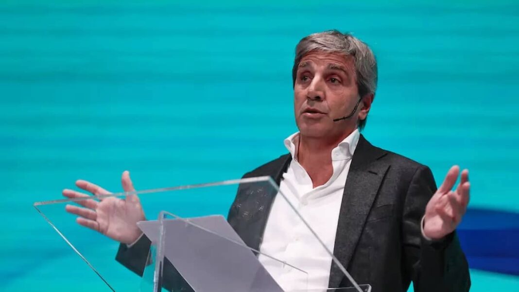 El ministro de Economía, Luis Caputo, adelantó que anunciará nuevas medidas que buscarán “sorprender” y fomentar el uso de dólares en el país.