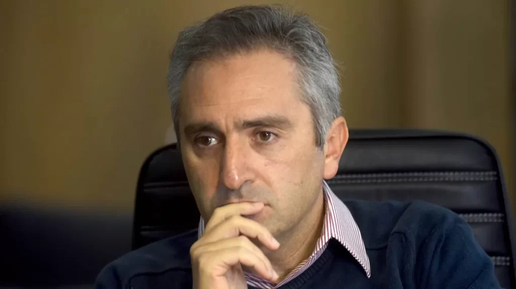 Larroque no dudó en responsabilizar al presidente del bloque de Unión por la Patria (UxP), Facundo Tignanelli y al sector que responde a Máximo Kirchner.