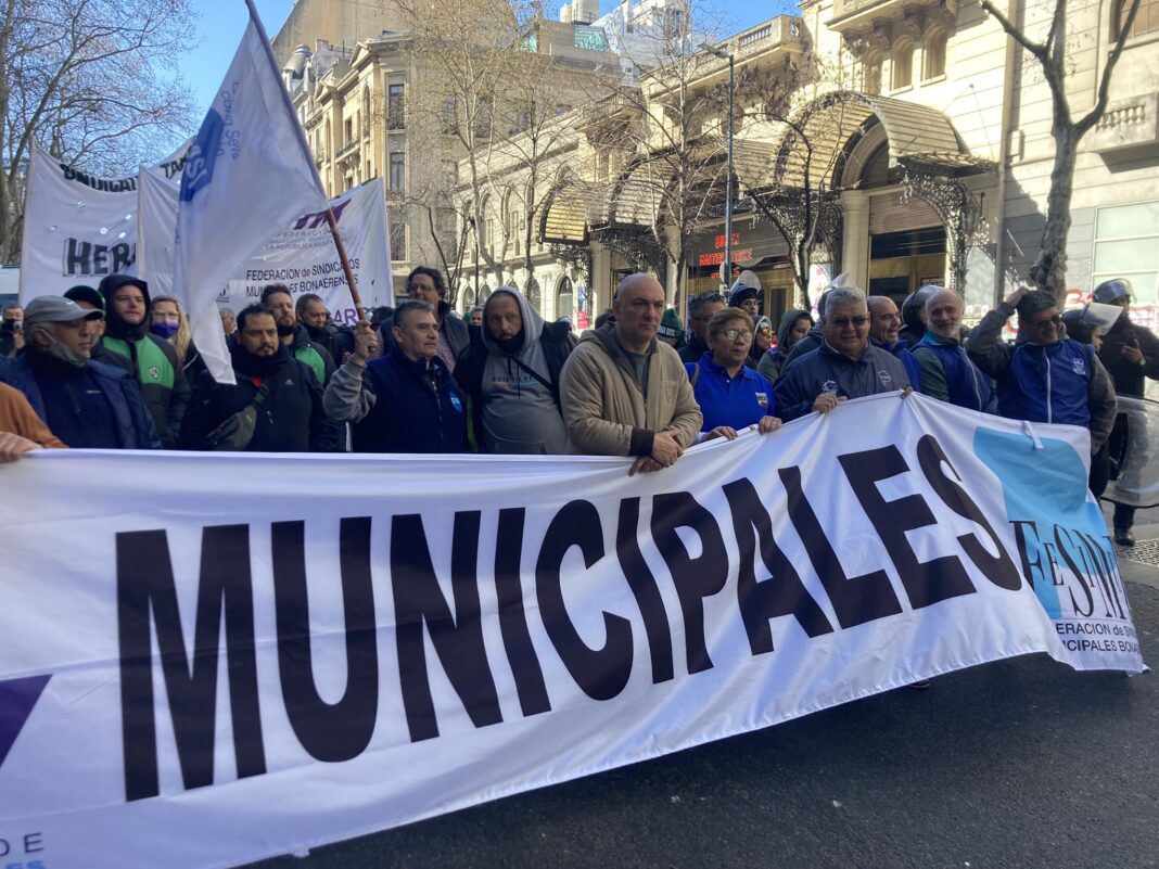 Los municipales de Puan nucleados en FESIMUBO buscan desconocer el convenio colectivo de trabajo firmado entre UPCN y el intendente local.