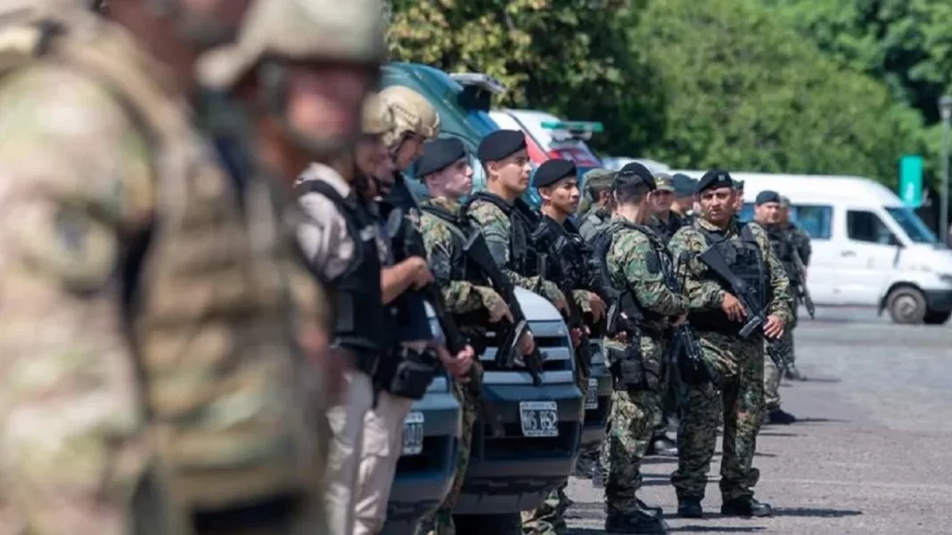 Con la firma de Bullrich, el Gobierno nacional resolvió un importante aumento salarial para el personal de las Fuerzas Armadas.