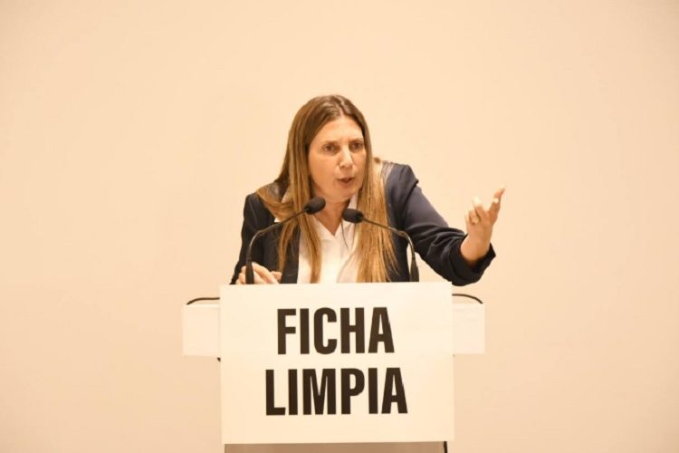 Milei aseguró sentirse "decepcionado" por Lospenatto, quien se despachó con críticas al Gobierno luego de la caída de Ficha Limpia.