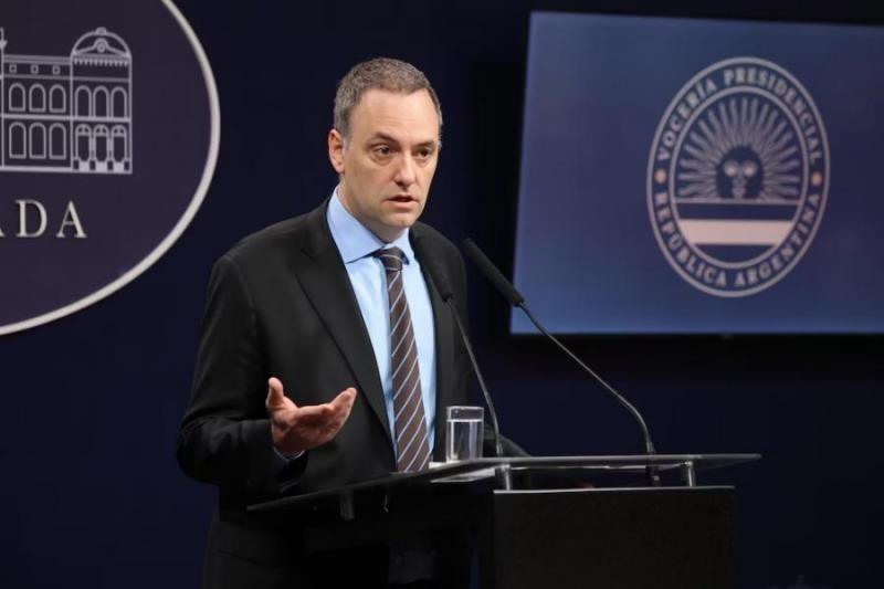 Ficha Limpia: Adorni secundó las declaraciones de Milei y aseveró que el proyecto se cayó por "impericia del PRO".
