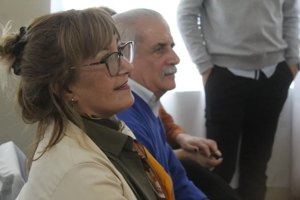La extitular del Concejo de Patagones, Mariel Cinirella, junto con el intendente Ricardo Marino.
