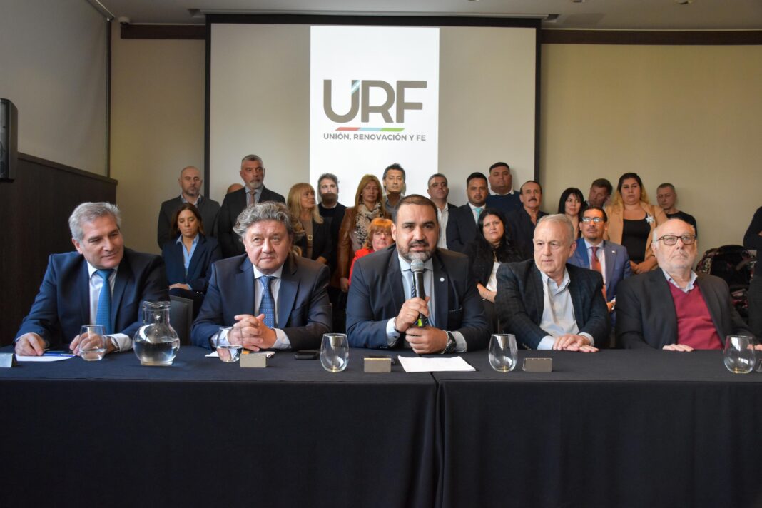 bancada Unión, Renovación y Fe Unión, Renovación y Fe lanzó su estructura bonaerense y anunció la unificación de los bloques bajo el lema:
