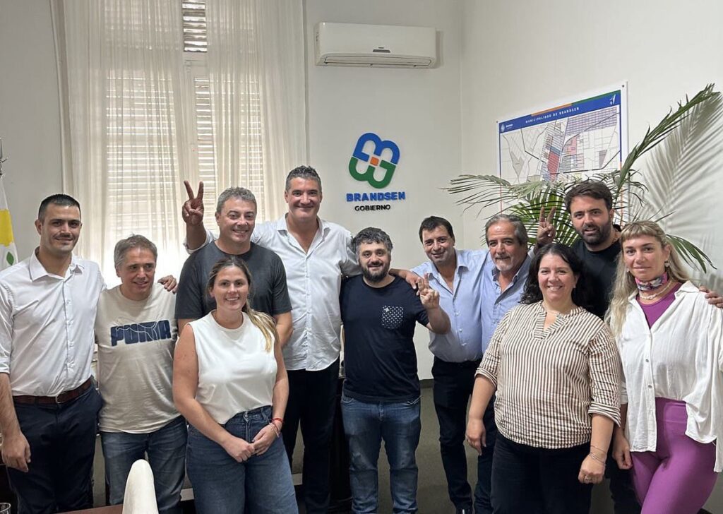 El intendente de Brandsen aprovechó la ocasión para compartir un encuentro con el diputado bonaerense y dirigente del Frente Renovador, Facundo Tignanelli. 