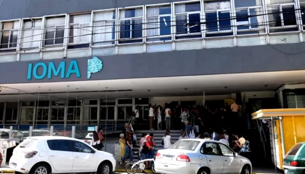 Leguizamon hizo referencia al conflicto prestacional que atraviesa el IOMA desde hace meses.