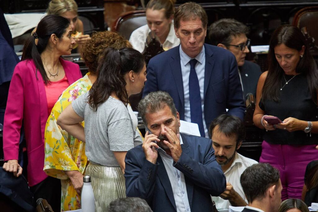 El bloque del PRO conducido por el diputado Cristian Ritondo cuenta actualmente con 35 legisladores y nueve analizan pegar el salto a La Libertad Avanza.