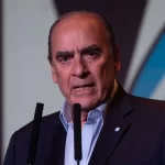 Francos aseguró que “nacionalizar” la elección de la provincia fue un error El jefe de Gabinete, Guillermo Francos, reconoció este sábado que la estrategia del Gobierno de “nacionalizar” la elección bonaerense fue un error.