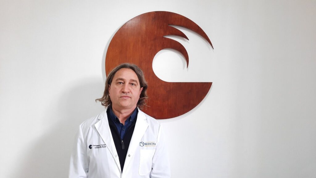 El director de la Escuela Superior de Medicina de la UNMdP, Adrián Alasino.