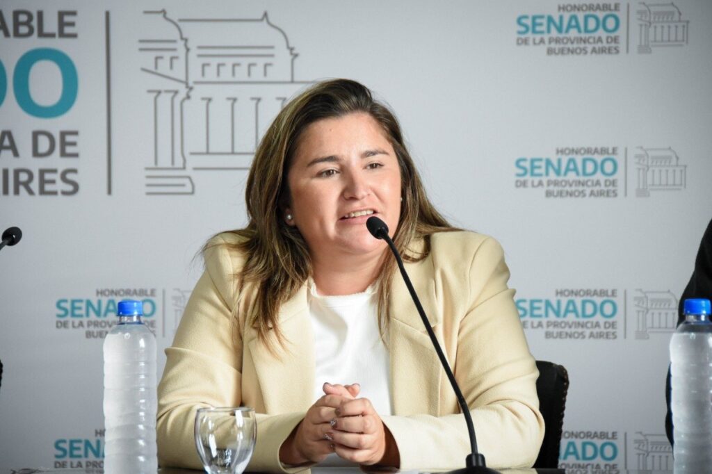 La senadora Ayelén Durán presentó un proyecto para incluir a los intendentes en las reelecciones indefinidas.