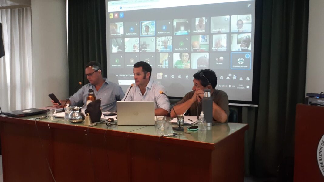 Desde CARBAP cuestionaron que a los legisladores y funcionarios que impulsan el proyecto de reelecciones indefinidas.