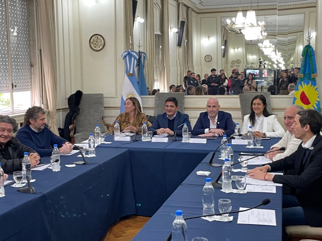 Marinucci volvió a pedir el tratamiento de la ley Scoring, que tiene media sanción del Senado.