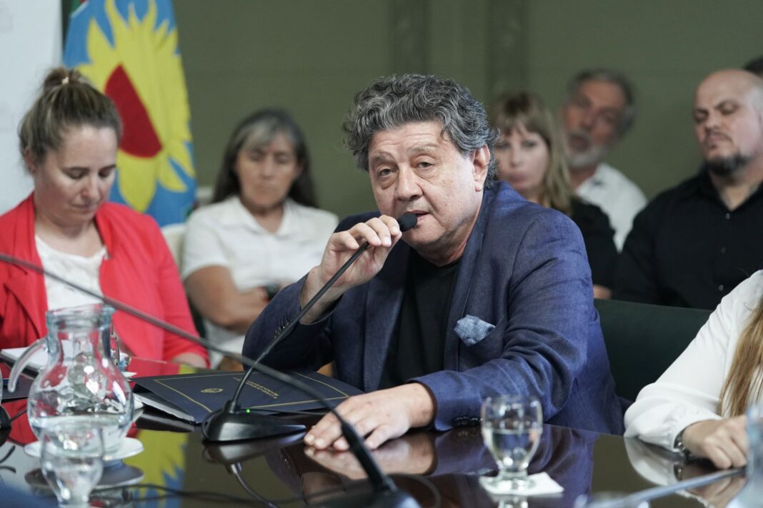 El senador bonaerense de Unión, Renovación y Fe, Carlos Kikuchi, reafirmó que su nuevo espacio político tiene el objetivo de disputar el voto liberal.