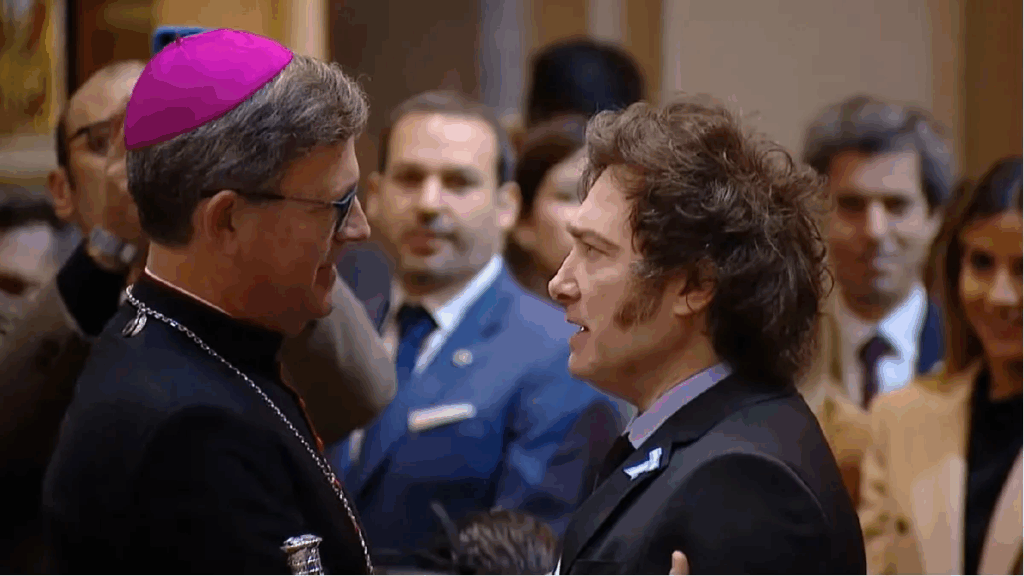 Acto del 25 de mayo: Milei con el arzobispo de Buenos Aires (2024).